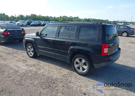 2015 Jeep Patriot Latitude из США, поврежденный, VIN 1C4NJPFB9FD171898